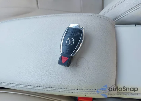 2015 Mercedes-Benz Cla 250 z USA, uszkodzony, nr VIN WDDSJ4EB6FN217531